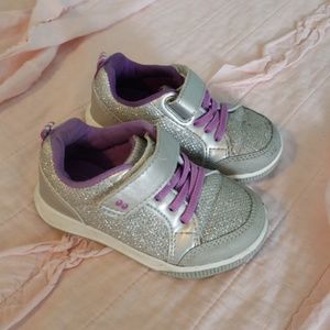 Stride rite tennis shoes